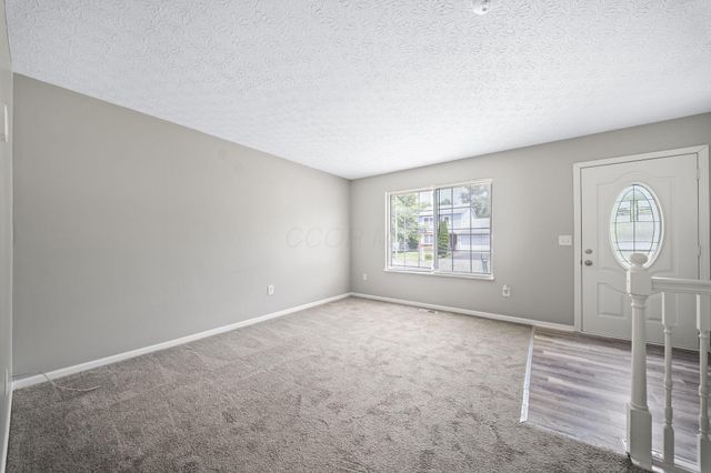 2533 Creekwillow Place, Grove City, OH 43123