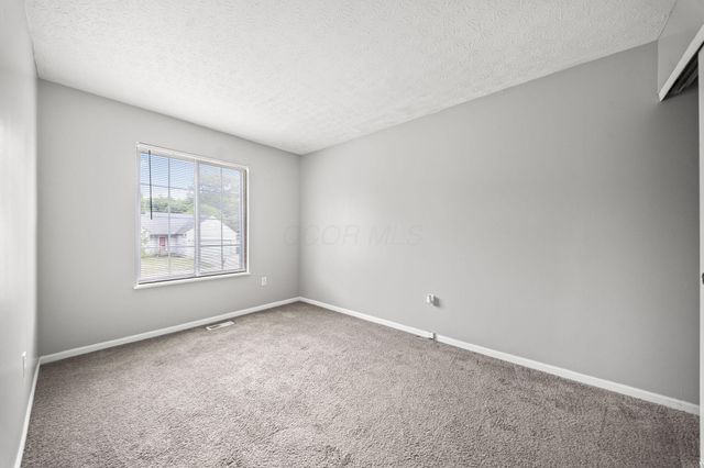 2533 Creekwillow Place, Grove City, OH 43123