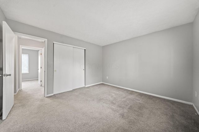 2533 Creekwillow Place, Grove City, OH 43123