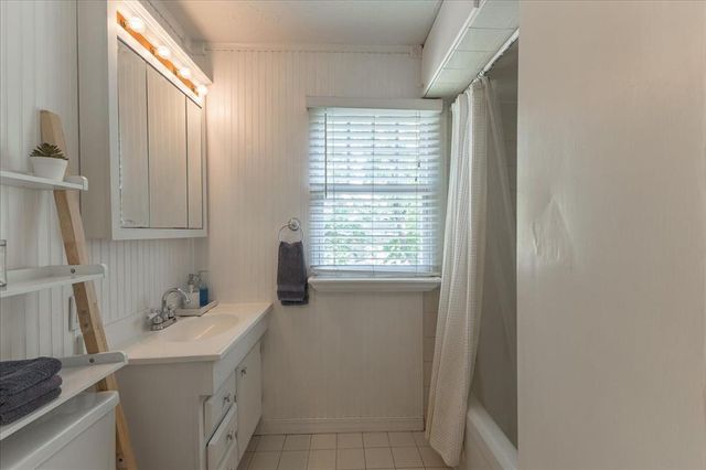 2115 NW 25th Street, Oklahoma City, OK 73107