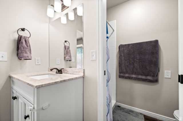 766 ROSEWOOD LN, Layton, UT 84041