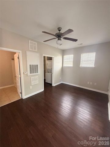 4310 Park Road 312, Charlotte, NC 28209
