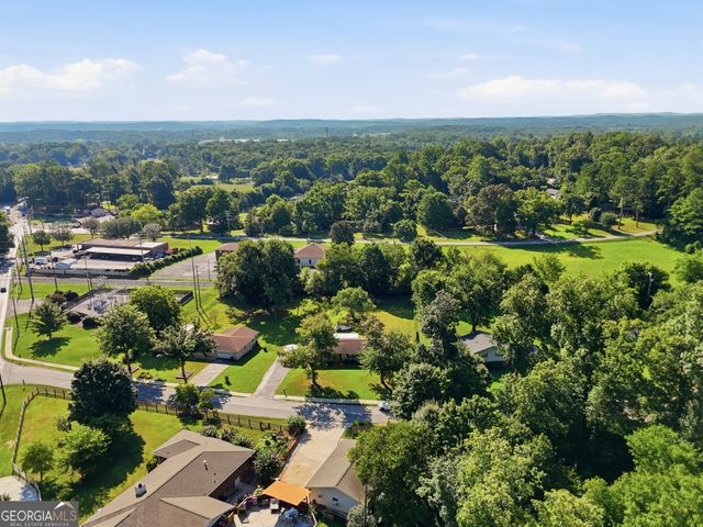 105 Hamel Drive, Chickamauga, GA 30707