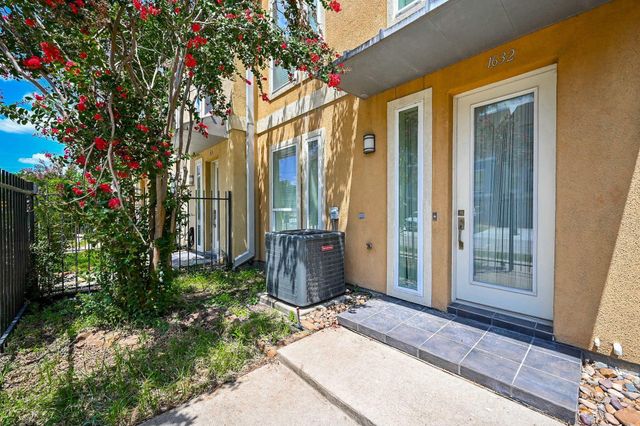 1632 Cohn Street, Houston, TX 77007