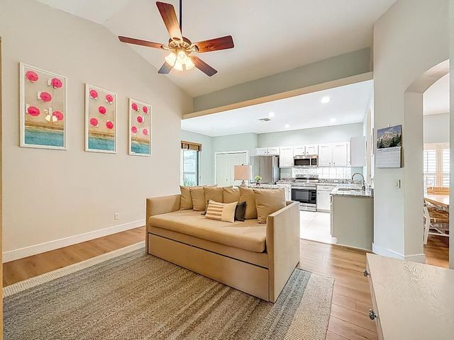 1143 Canoe Point, Delray Beach, FL 33444