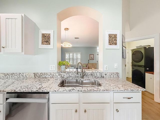 1143 Canoe Point, Delray Beach, FL 33444