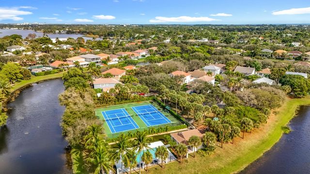 1143 Canoe Point, Delray Beach, FL 33444