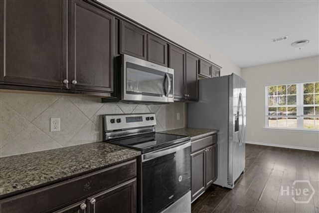 29 Covey Lane NE, Ludowici, GA 31316