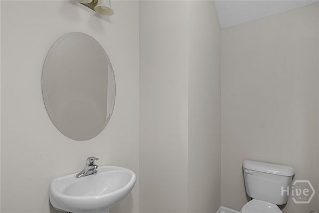 29 Covey Lane NE, Ludowici, GA 31316