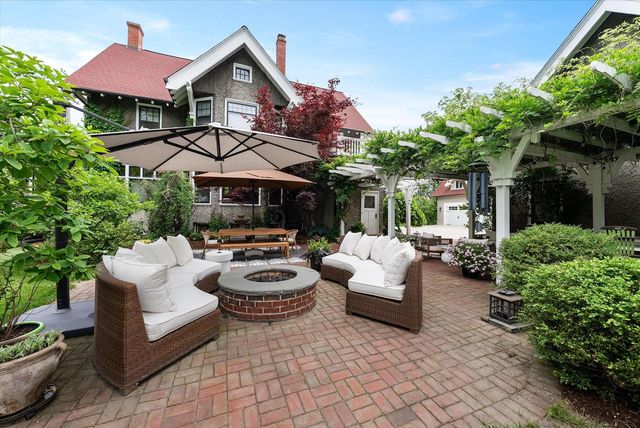 N69W6507 Bridge ROAD, Cedarburg, WI 53012