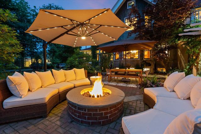 N69W6507 Bridge ROAD, Cedarburg, WI 53012