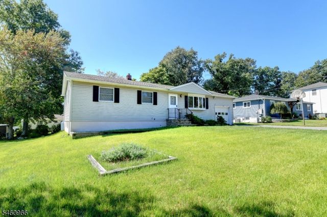 14 Apollo Dr, Jefferson Twp., NJ 07438