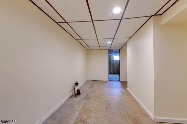 14 Apollo Dr, Jefferson Twp., NJ 07438