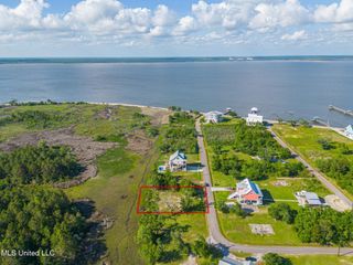 111 Pine Tree Street, Bay Saint Louis, MS 39520