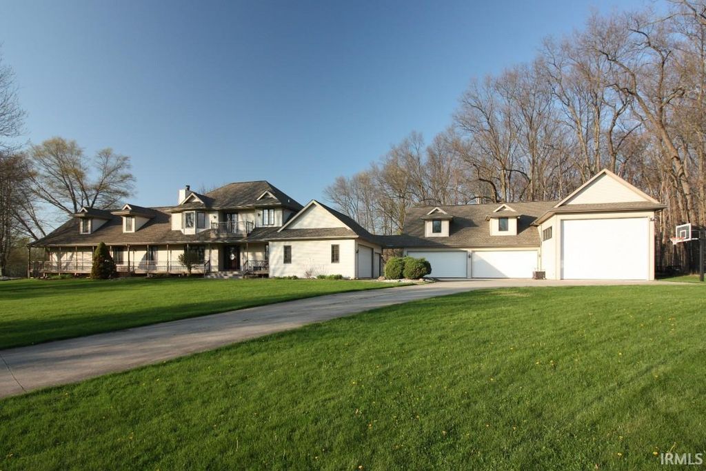 3930 N 40 E, Angola, IN 46703