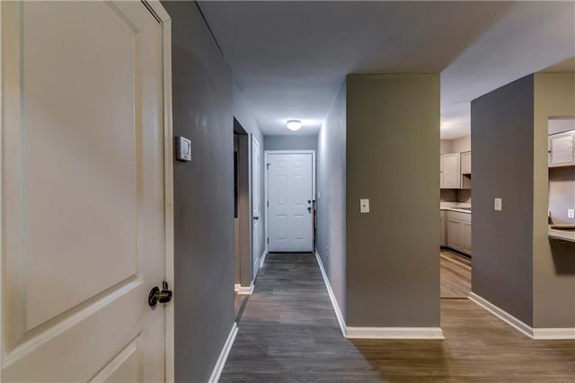 3281 Blazing Pine Knoll B, Decatur, GA 30034