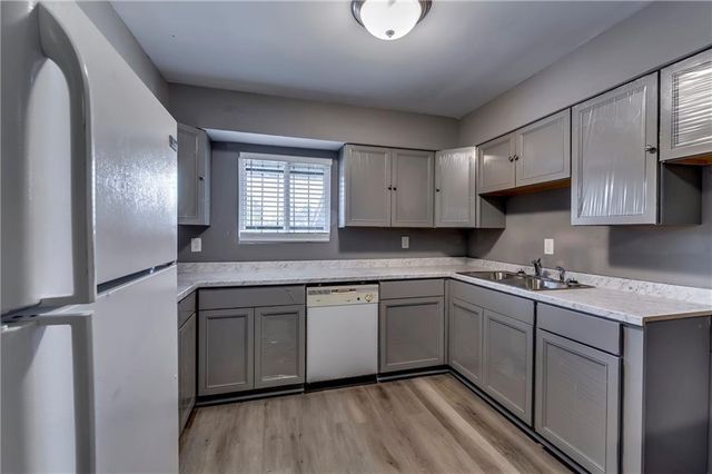 3281 Blazing Pine Knoll B, Decatur, GA 30034