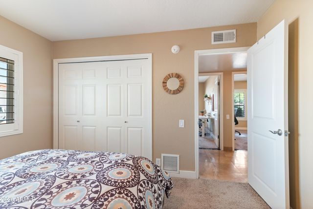 5601 E CHARTER OAK Road, Scottsdale, AZ 85254