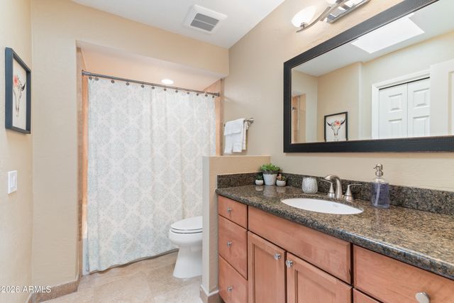 5601 E CHARTER OAK Road, Scottsdale, AZ 85254