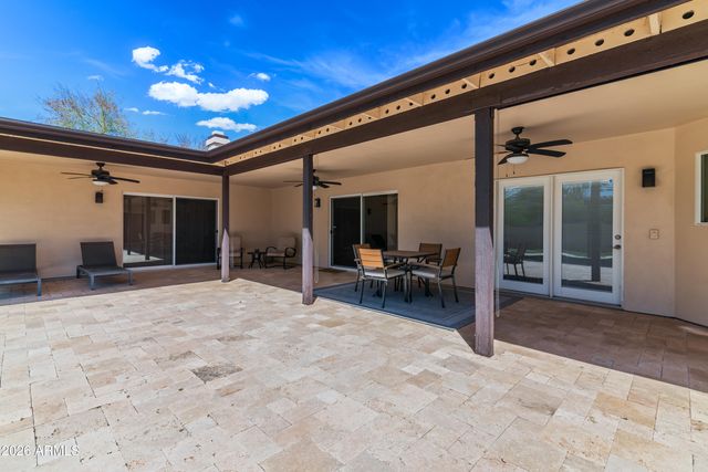 5601 E CHARTER OAK Road, Scottsdale, AZ 85254