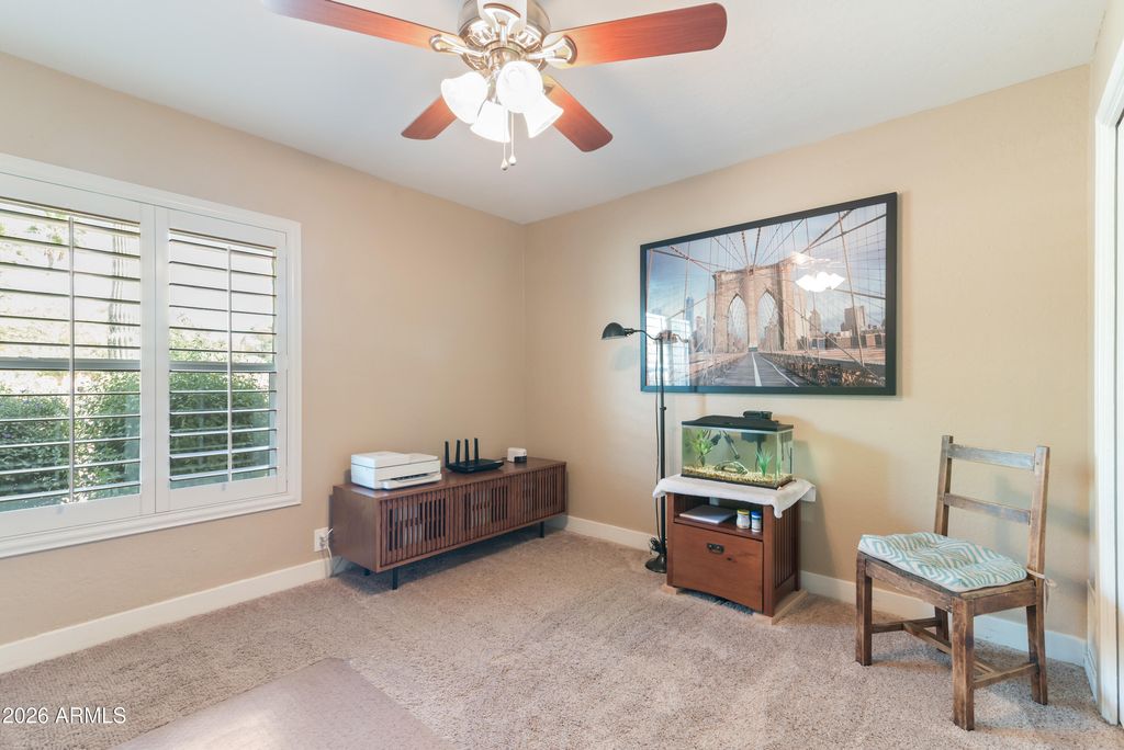 Image 35 of property listing at 5601 E CHARTER OAK Road, Scottsdale, AZ 85254