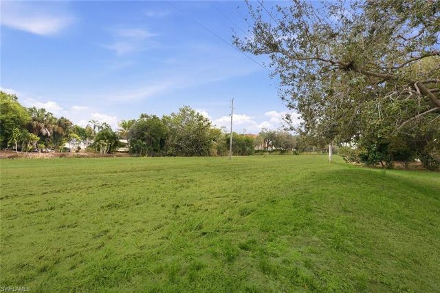 15048 Cloverdale DR, Fort Myers, FL 33919