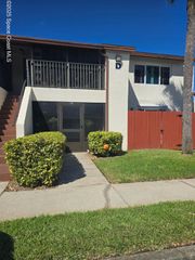 620 Ridge Club Drive 88, Melbourne, FL 32934