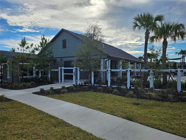 2636 HARDIN WAY, Zephyrhills, FL 33541