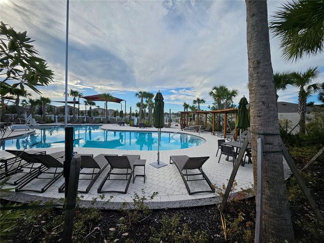 2636 HARDIN WAY, Zephyrhills, FL 33541