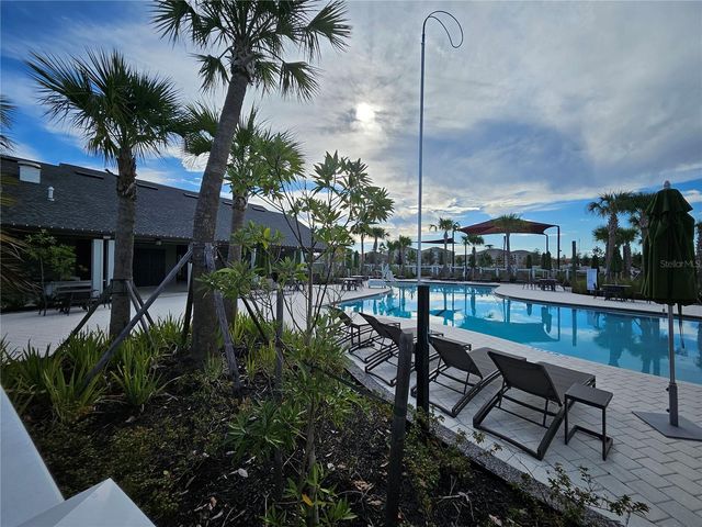 2636 HARDIN WAY, Zephyrhills, FL 33541