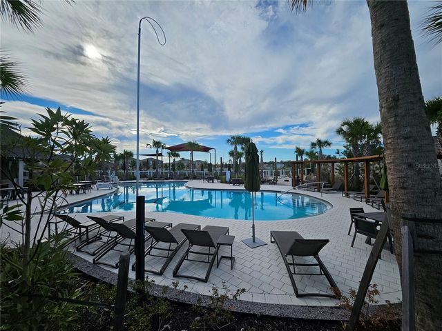 2636 HARDIN WAY, Zephyrhills, FL 33541