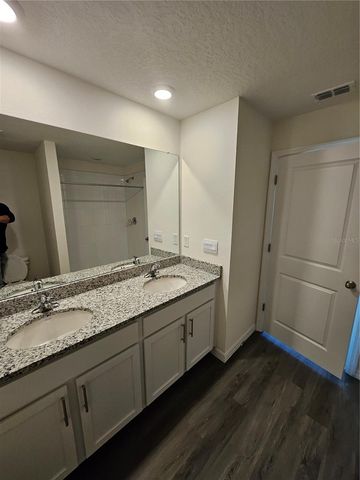 2636 HARDIN WAY, Zephyrhills, FL 33541