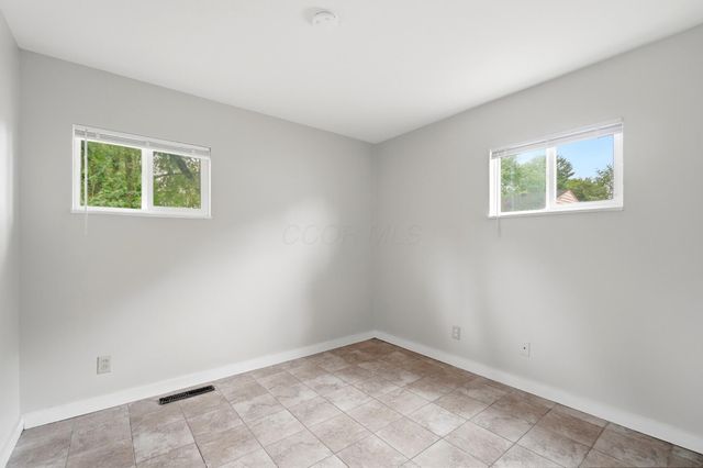 1286 Southfield Drive S, Columbus, OH 43207