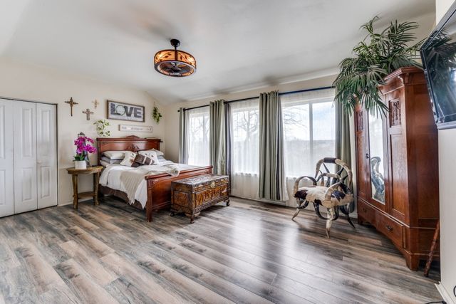 1801 Old Oak Drive, Arlington, TX 76012