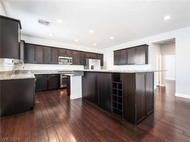 1350 Bear Brook Avenue, Henderson, NV 89074