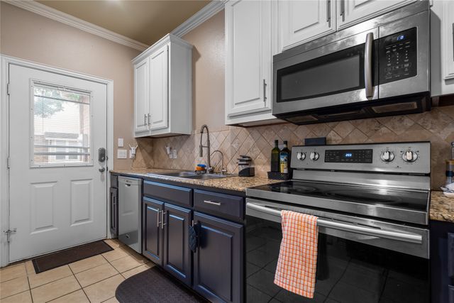 172 High School Drive, Lewisville, TX 75057