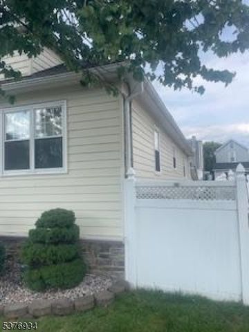 59 Minna St, Rahway City, NJ 07065