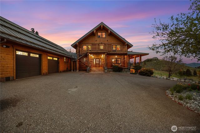 148 High Blossom Lane, Manson, WA 98831