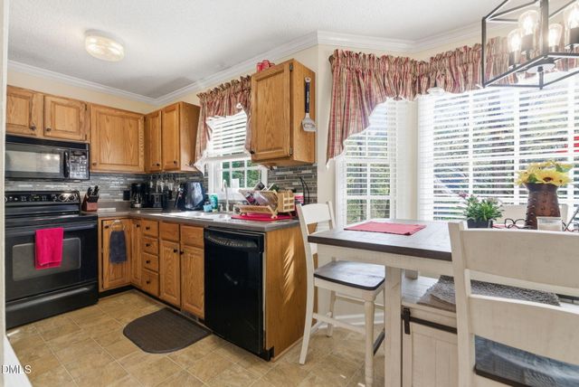 6617 Wateroak Drive, Willow Spring, NC 27592