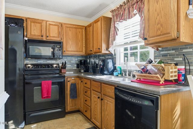 6617 Wateroak Drive, Willow Spring, NC 27592