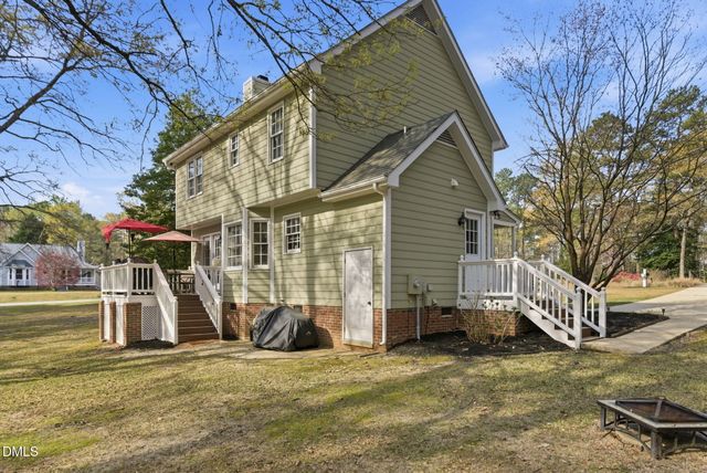 6617 Wateroak Drive, Willow Spring, NC 27592