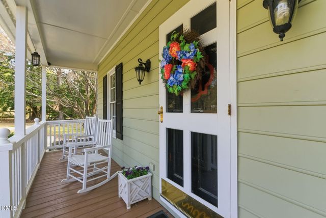 6617 Wateroak Drive, Willow Spring, NC 27592