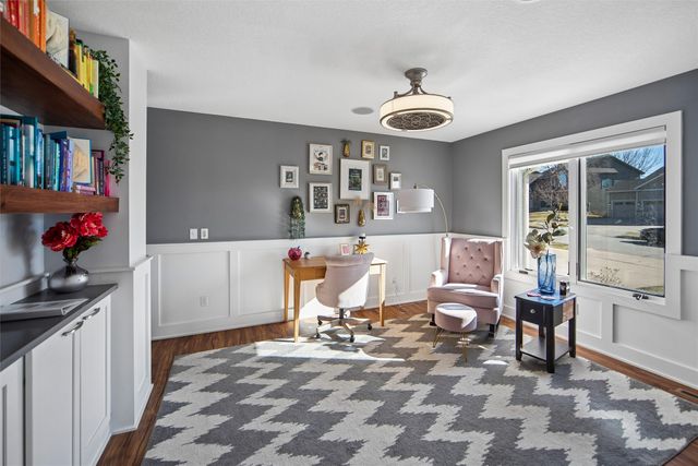 4204 159th Street, Urbandale, IA 50323