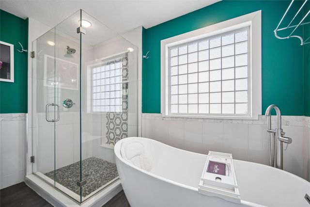 4204 159th Street, Urbandale, IA 50323