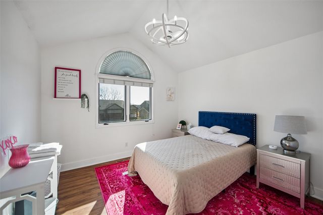 4204 159th Street, Urbandale, IA 50323