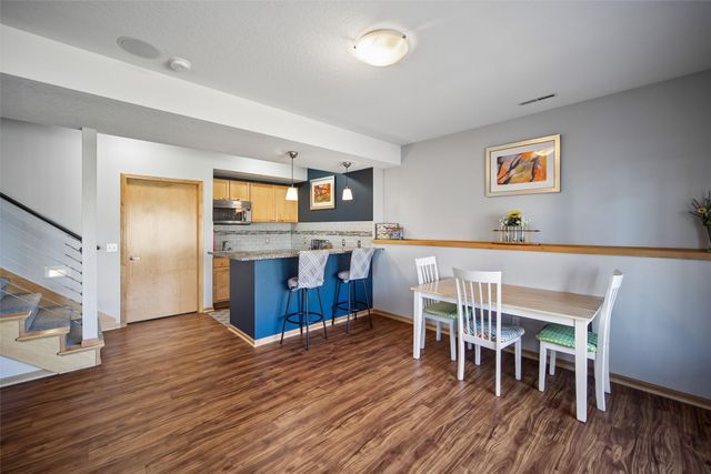 4204 159th Street, Urbandale, IA 50323