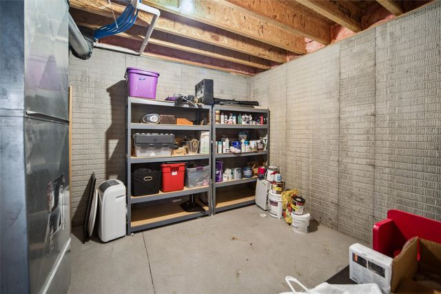 4204 159th Street, Urbandale, IA 50323