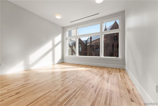 130 Pearl Street Apt 304, Buffalo, NY 14202