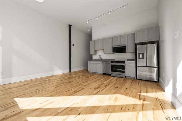 130 Pearl Street Apt 304, Buffalo, NY 14202