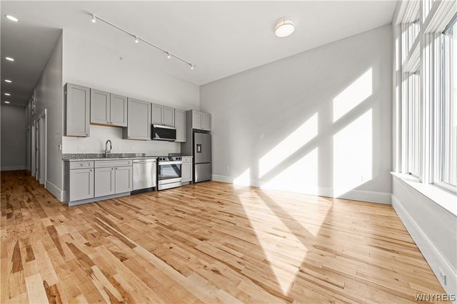 130 Pearl Street Apt 304, Buffalo, NY 14202